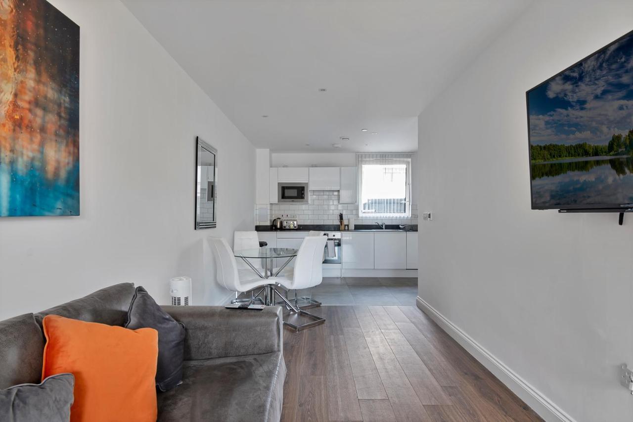 ווטפורד Spacious, Bright & Modern 1 & 2 Bed Apartments At Sligo House - Central Watford מראה חיצוני תמונה
