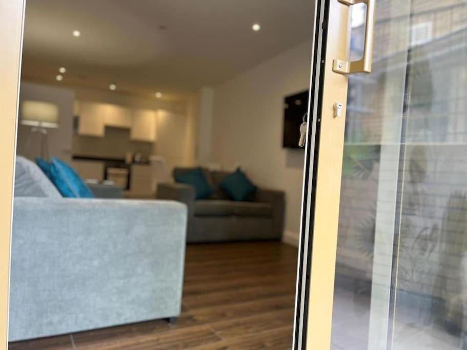 ווטפורד Spacious, Bright & Modern 1 & 2 Bed Apartments At Sligo House - Central Watford מראה חיצוני תמונה
