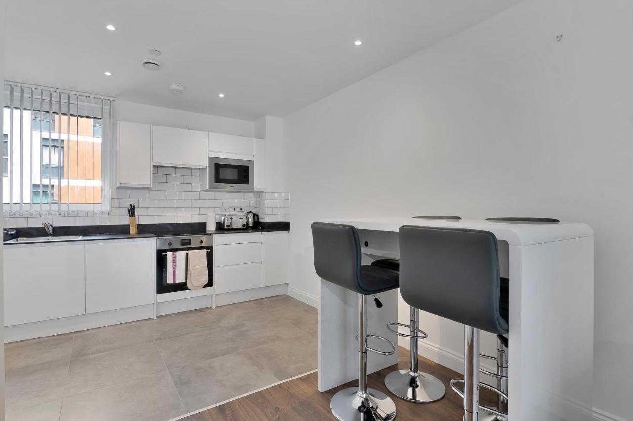 ווטפורד Spacious, Bright & Modern 1 & 2 Bed Apartments At Sligo House - Central Watford מראה חיצוני תמונה